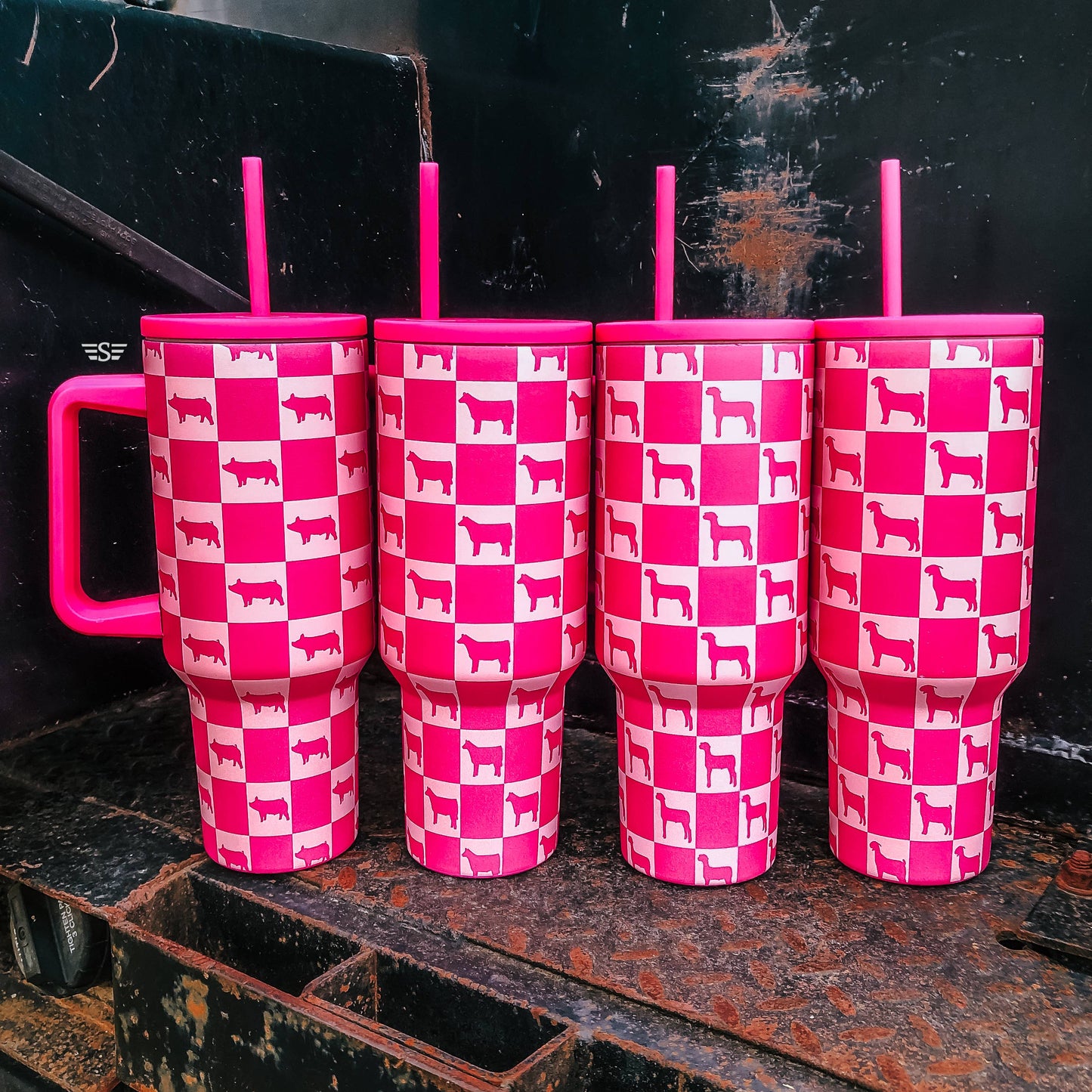 Checkered Show Animal 40oz Cup: Calf - Pink